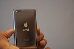 iPod    Apple iTunes Store