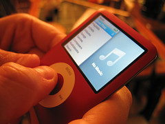 iPod nano 3G   -       Apple