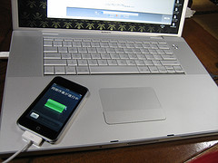 Apple iPod touch    MacBook Pro