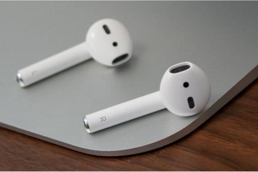 Apple    AirPods 2